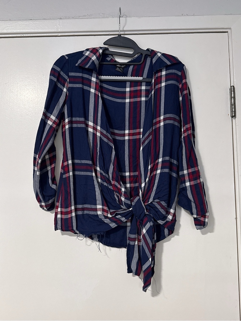 Stoosh Navy Plaid Button-Front Tie Shirt with Red and White Stripes
